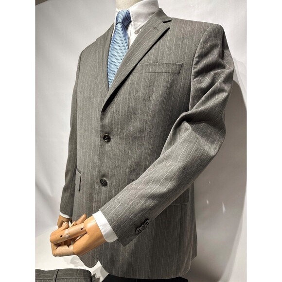 Banana Republic Gray Brown Taupe Pinstripe Wool Blend Suit Size 40R Pants 34x32 - Picture 6 of 16